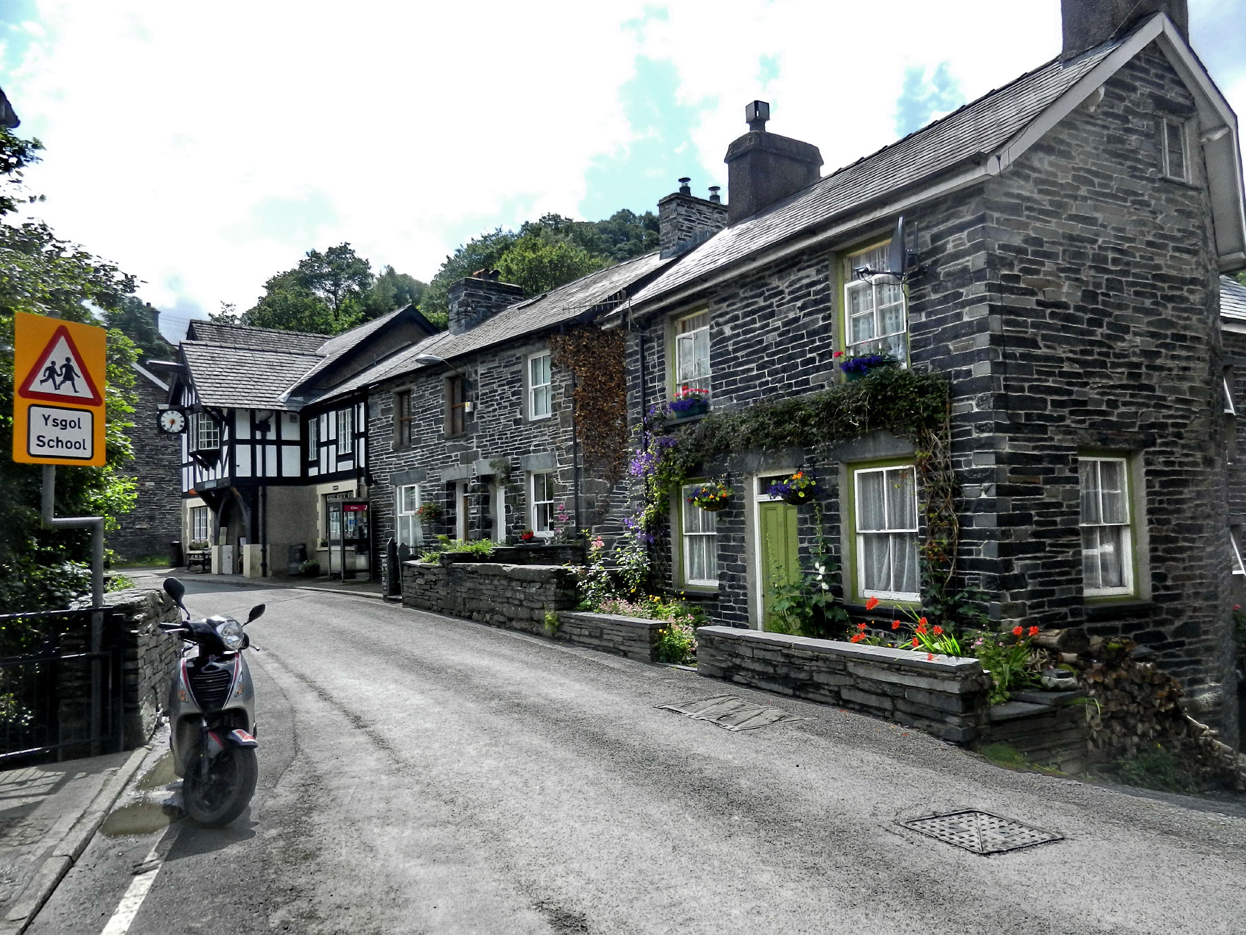 Corris